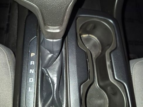 Used 2020 Chevrolet Colorado W/T w/ WT Convenience Package image 16