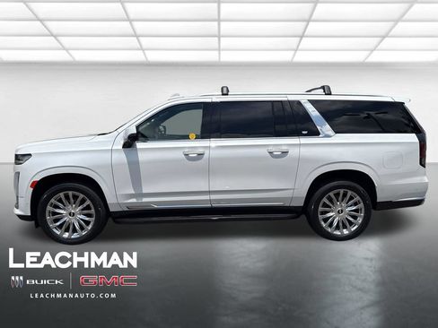 Certified 2021 Cadillac Escalade ESV Premium Luxury AWD/4WD image 8