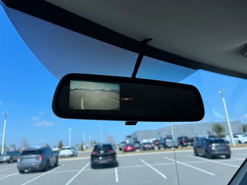 Used 2018 Chevrolet Express 3500 LT w/ LT Preferred Equipment Group image 26