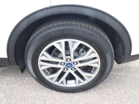 Used 2022 Ford Escape SEL FWD image 24