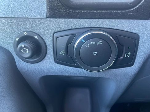 Used 2018 Ford Transit 250 130 Low Roof w/ Exterior Upgrade Package image 11