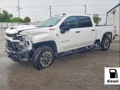 Used 2025 Chevrolet Silverado 2500 Custom w/ Custom Value Package