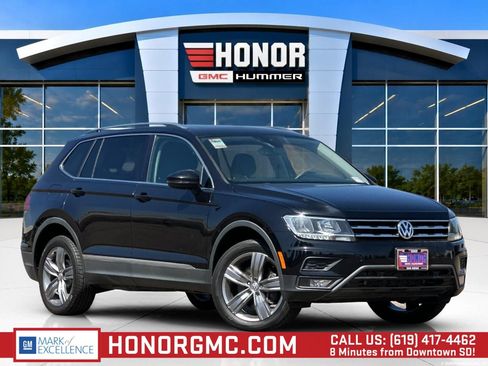 Used 2020 Volkswagen Tiguan SEL AWD/4WD image 1