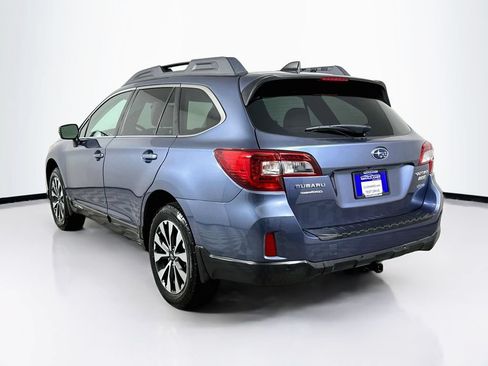 Used 2017 Subaru Outback 2.5i Limited AWD/4WD image 6