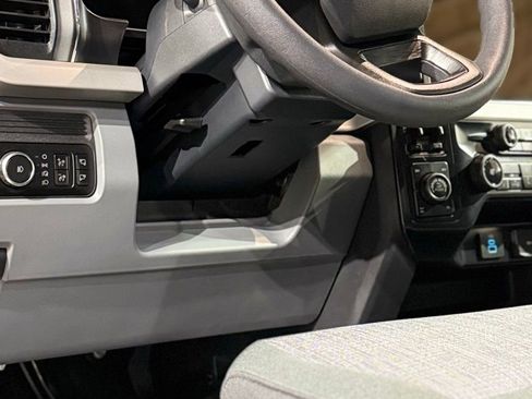 New 2026 Ford F250 XLT w/ XLT Premium Package image 39