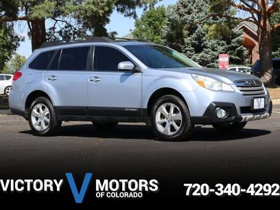 Used 2014 Subaru Outback 2.5i Limited w/ Moonroof Package