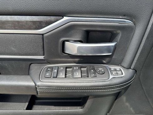 Used 2024 RAM 2500 Big Horn w/ Bed Utility Group image 8