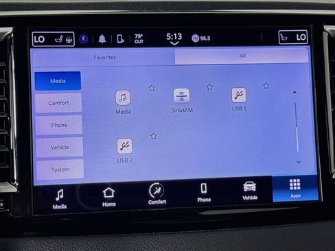 Used 2023 Chrysler Pacifica Touring-L FWD image 32