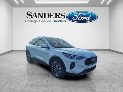 New 2026 Ford Escape SE w/ PHEV Premium Package