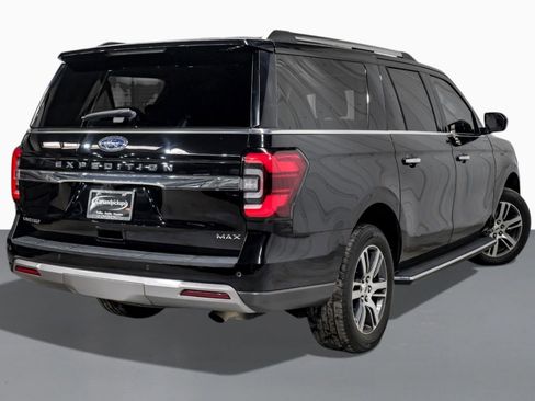 Used 2022 Ford Expedition Max Limited image 6