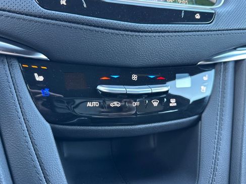 Used 2026 Cadillac XT5 Premium Luxury w/ Driver Assist Package image 27