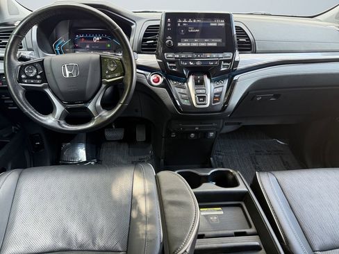 Used 2023 Honda Odyssey Elite image 10