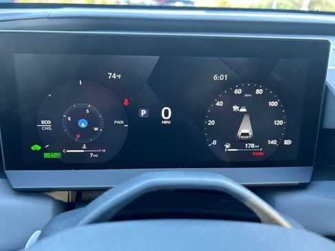 New 2026 Toyota RAV4 XSE AWD/4WD image 9