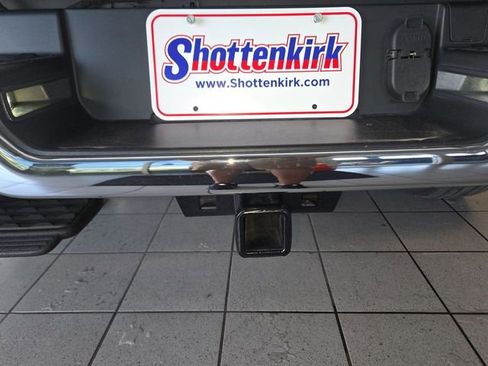 Used 2023 RAM 1500 Limited image 28