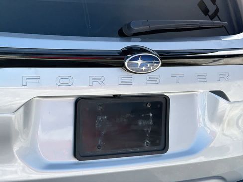 Certified 2025 Subaru Forester Premium image 13