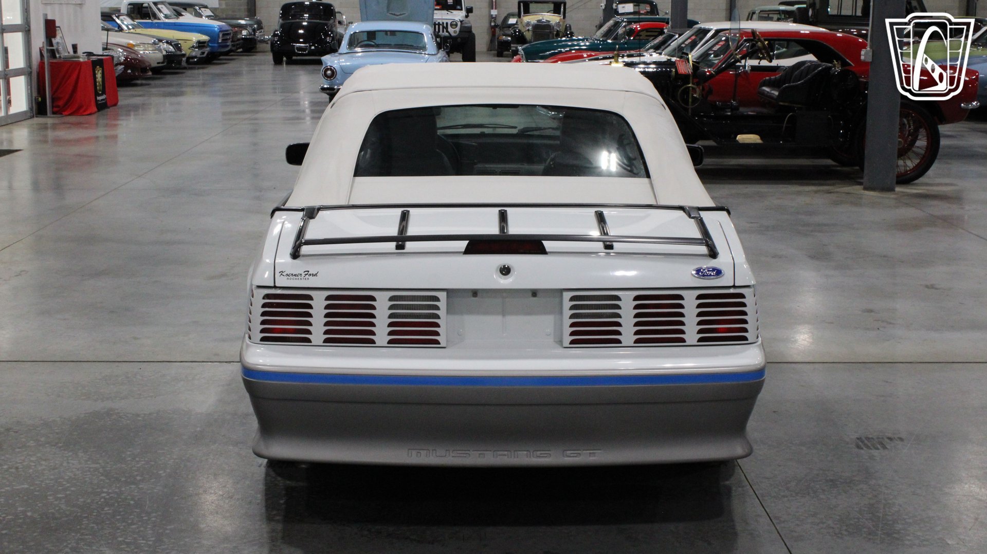 Used 1988 Ford Mustang GT RWD image 15