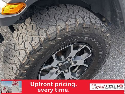 Used 2019 Jeep Wrangler Unlimited Rubicon AWD/4WD image 9
