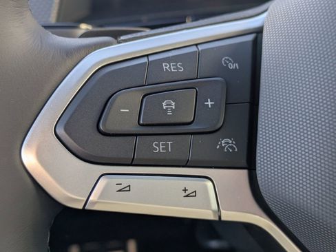 New 2026 Volkswagen Atlas Cross Sport SEL Premium R-Line AWD/4WD image 26