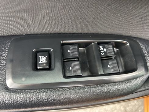 Used 2019 Ford Ranger XL w/ Equipment Group 101A Mid AWD/4WD image 13