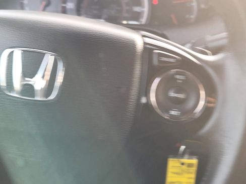 Used 2017 Honda Accord Sport image 13