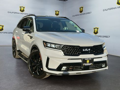 Used 2022 Kia Sorento SX image 3