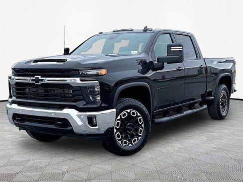 New 2026 Chevrolet Silverado 2500 LT w/ All Star Edition image 3