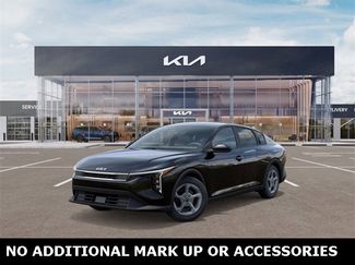New 2025 Kia K4 LXS video 1