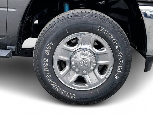 Certified 2024 RAM 2500 Tradesman w/ Chrome Appearance Group image 31