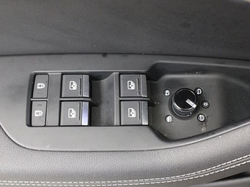 Used 2023 Audi A6 Premium Plus w/ Premium Plus Package image 19