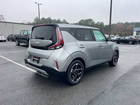 Certified 2024 Kia Soul EX image 5