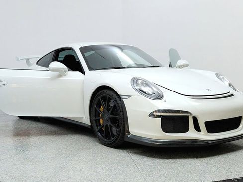 Used 2014 Porsche 911 GT3 image 12