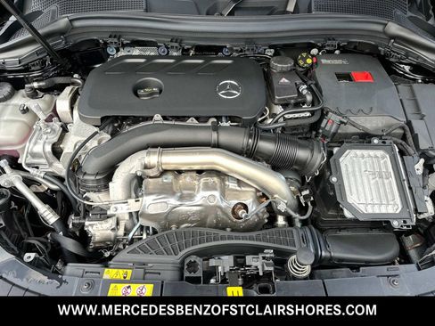 New 2025 Mercedes-Benz GLA 250 4MATIC image 12