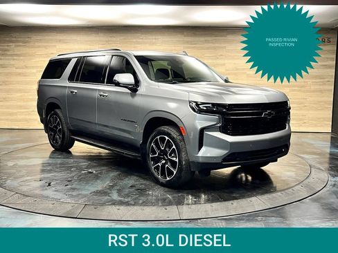 Used 2024 Chevrolet Suburban RST w/ Luxury Package AWD/4WD image 1