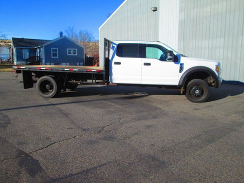 Used 2019 Ford F550 4x4 Crew Cab Super Duty image 1