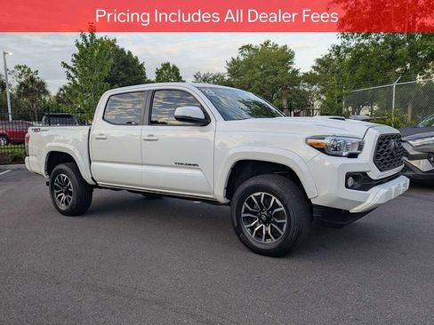 Used 2023 Toyota Tacoma TRD Sport RWD image 2