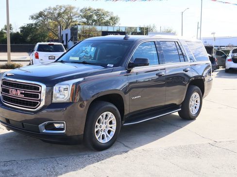 Certified 2016 GMC Yukon SLT w/ HD Trailering Package AWD/4WD image 5