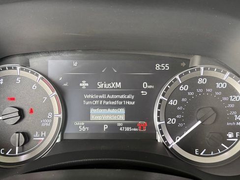 Used 2024 Toyota Highlander XLE image 29