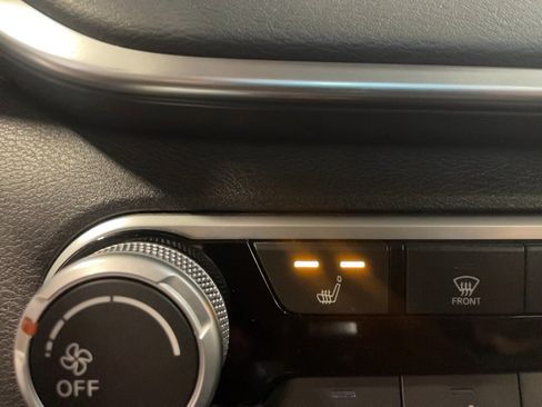 Used 2021 Nissan Altima 2.5 SR w/ SR Premium Package image 16