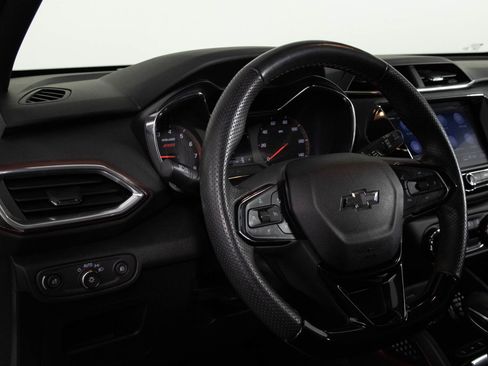 Used 2023 Chevrolet TrailBlazer RS w/ Convenience Package image 32