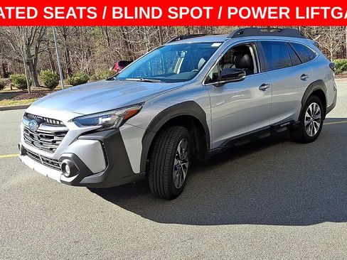 Used 2023 Subaru Outback Limited image 4