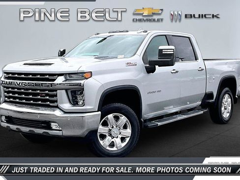 Used 2020 Chevrolet Silverado 2500 LTZ AWD/4WD image 11