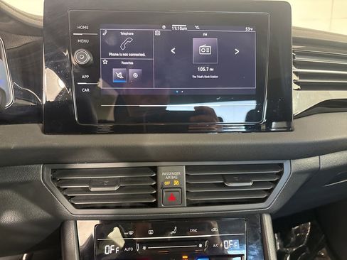 Used 2025 Volkswagen Jetta S image 13