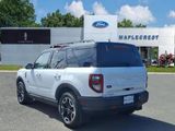 Certified 2022 Ford Bronco Sport Outer Banks w/ Tech Package image 3