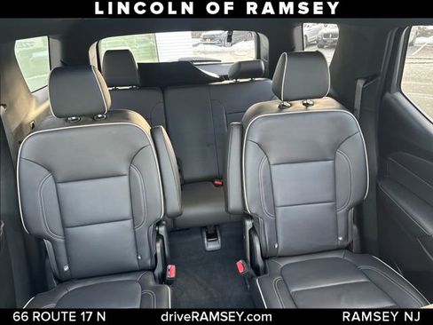 Used 2022 Chevrolet Traverse Premier w/ LPO, Floor Liner Package image 15