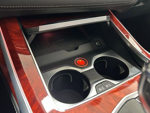 Used 2022 BMW ALPINA XB7 image 20