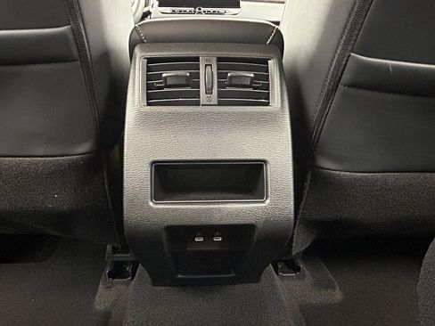 New 2026 Mitsubishi Outlander SE image 45