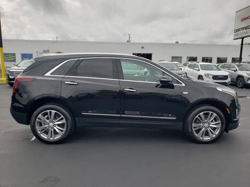 Used 2025 Cadillac XT5 Premium Luxury image 10