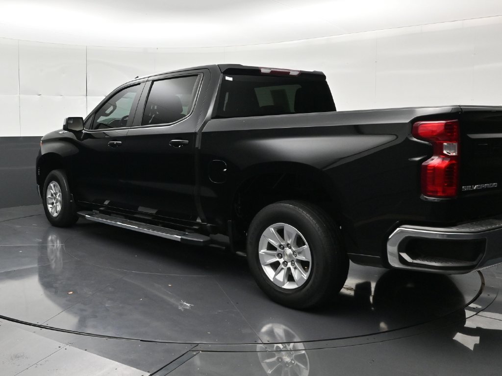 Used 2023 Chevrolet Silverado 1500 LT RWD image 3