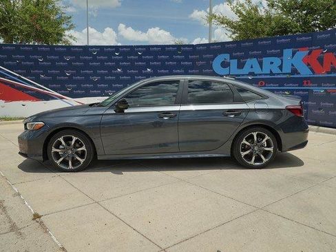 Used 2025 Honda Civic Sport Touring image 10