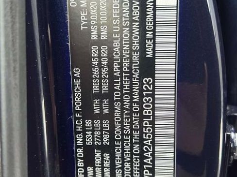 Certified 2023 Porsche Macan image 22